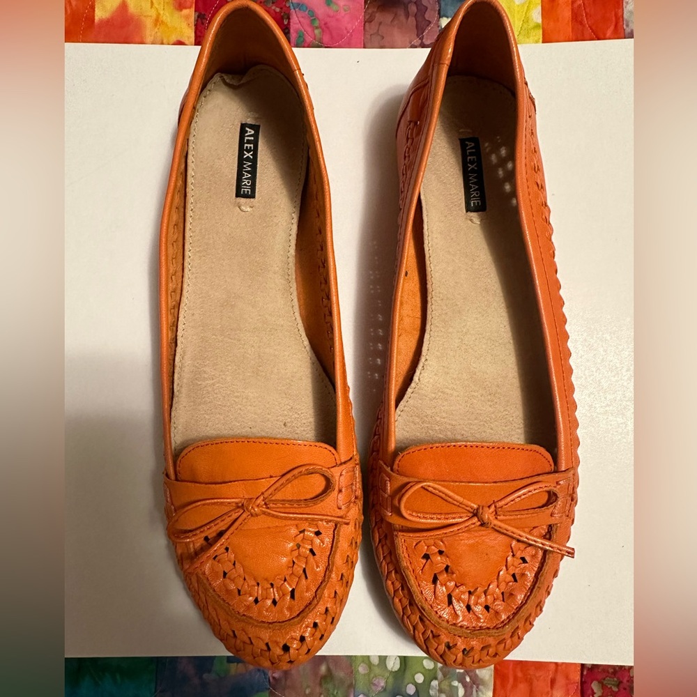 Alex Marie size 9.5 leather  flats orange